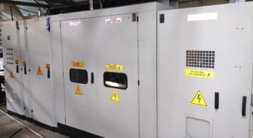 Subestación de carga con transformadores instalados